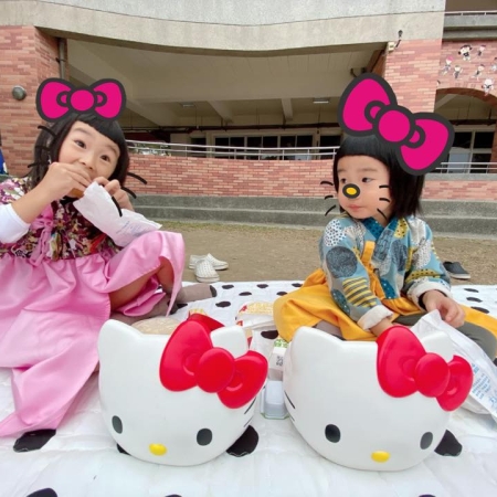 2020.01.18 麥當勞KITTY置物籃臉書PO文-盧妍墐(咩咩)、盧妍蓁(萌萌) (2)