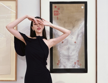 伊林名模王思偉兔年紐約看聯展祈願平安