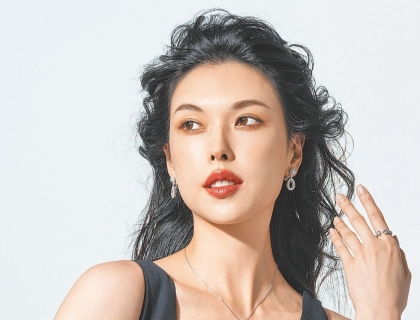 國際名模王思偉 自在切換城市節奏