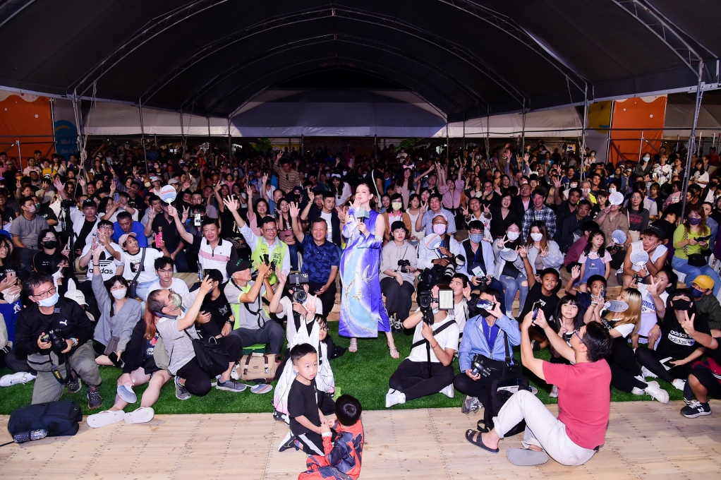 JAY_4842